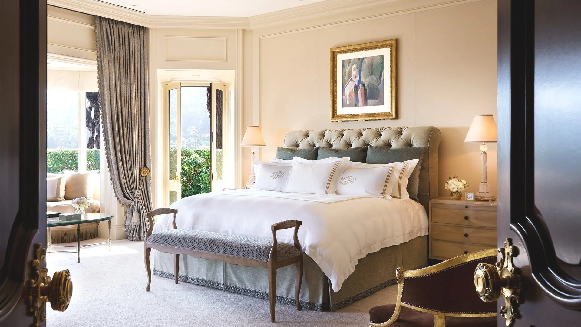 Beverly-Hills-Hillcrest-Estate-SFrances_090812_0053_A-1920x1080px