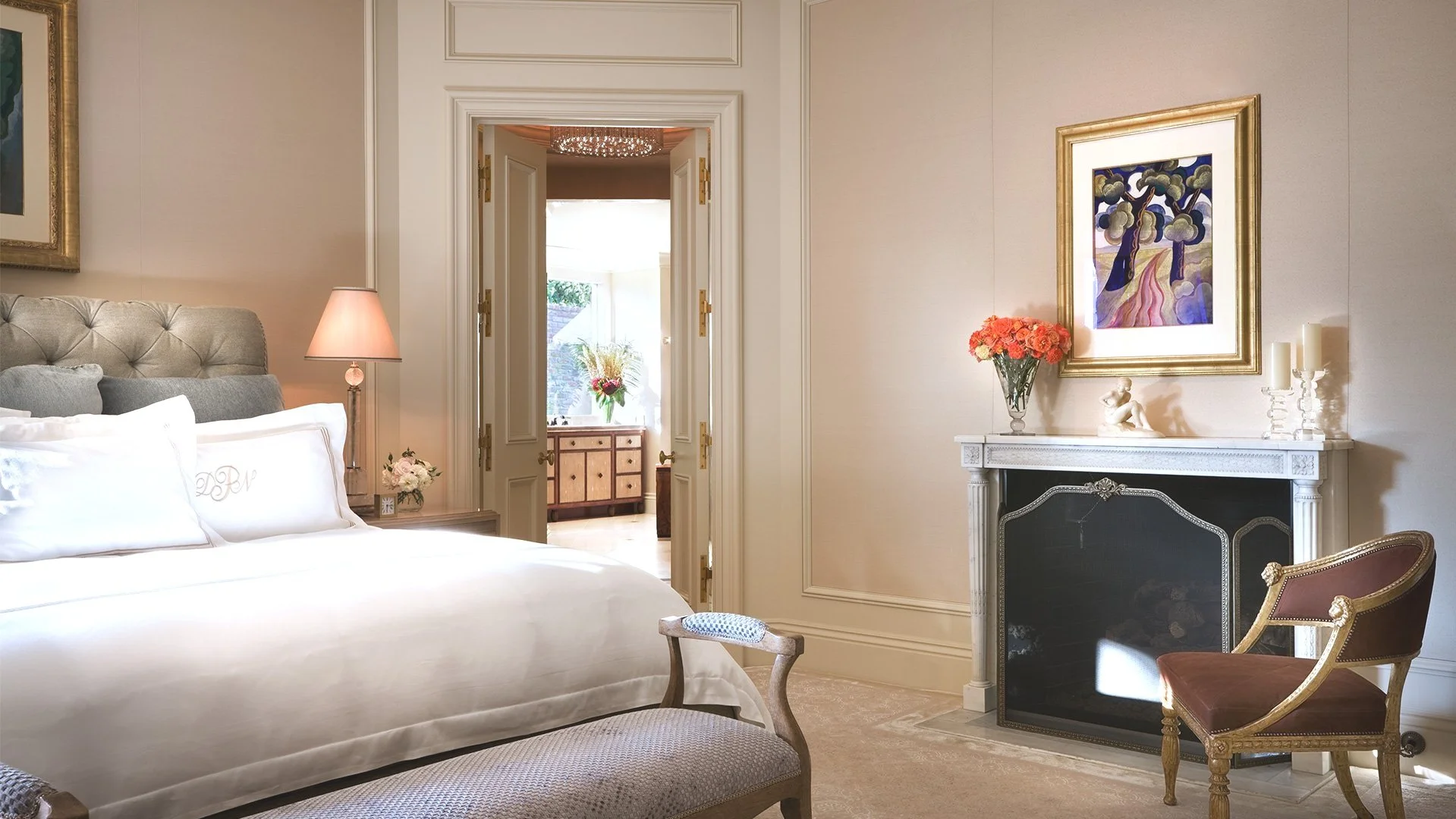 Beverly-Hills-Hillcrest-Estate-SFrances_090812_0087_A-1920x1080px