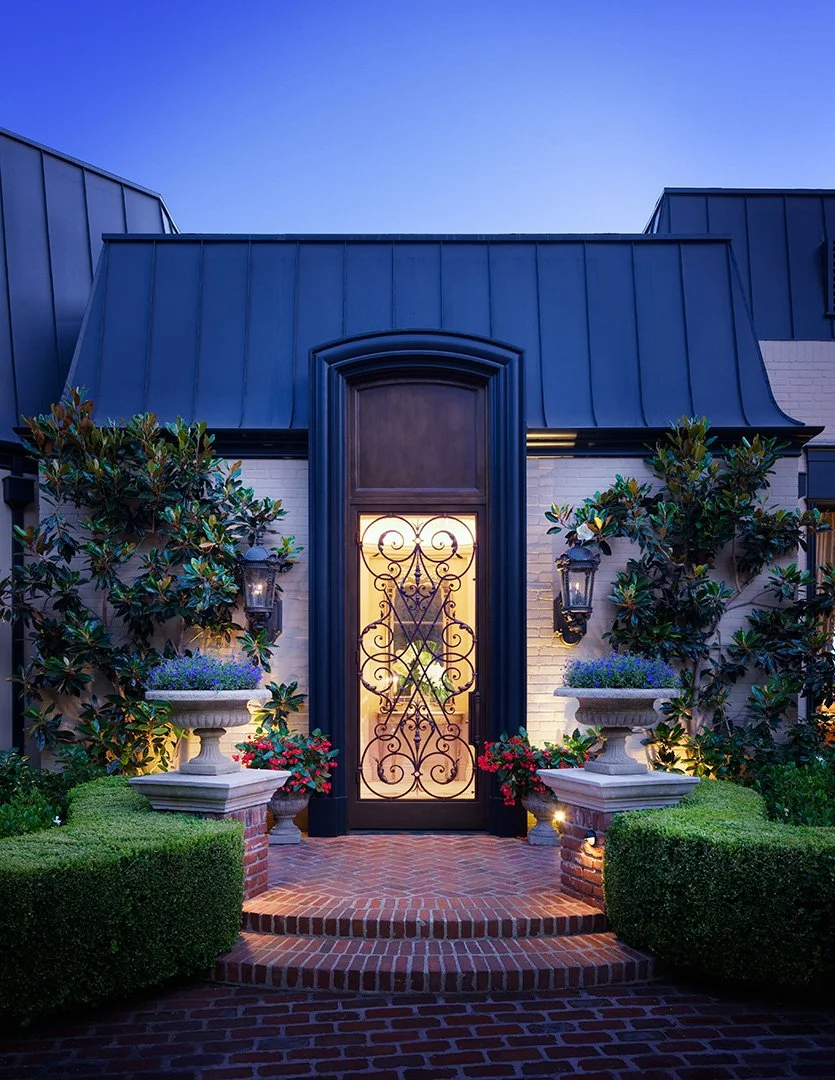 Beverly-Hills-Hillcrest-Estate-SFrances_090812_0120_A-835x1080px