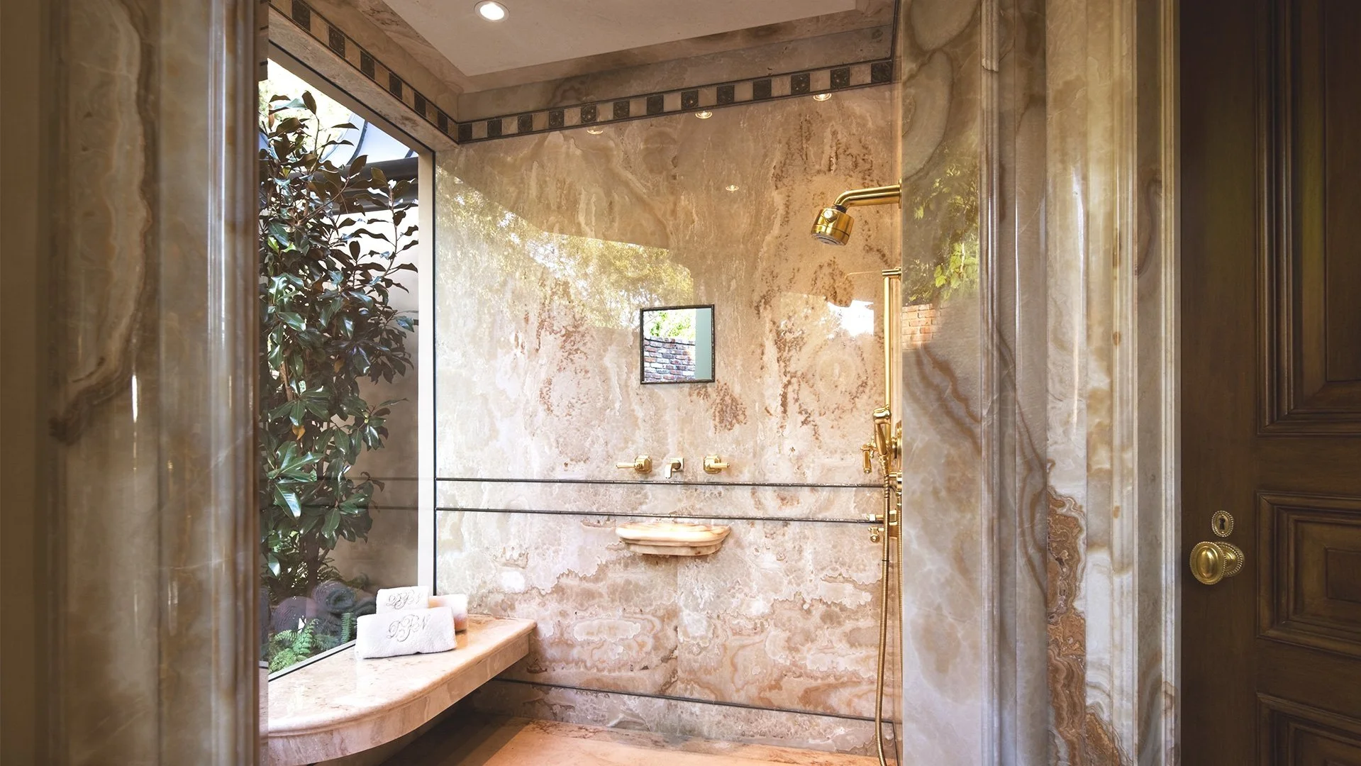 Beverly-Hills-Hillcrest-Estate-SFrances_091112_1281_A-1920x1080px